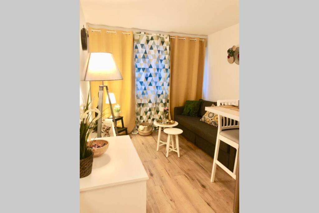 Charmant Studio Prado Perier Proche Des Plages Marsilia Exterior foto